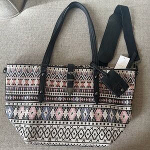 JESSICA SIMPSON Travel Tote Bag  11 In x 8 In Great Condition